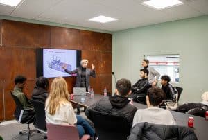 Information om Danrobotics i kursuslokalet